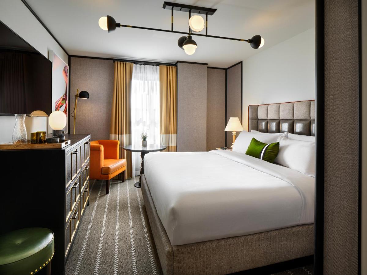 Deluxe King Room - Accessible