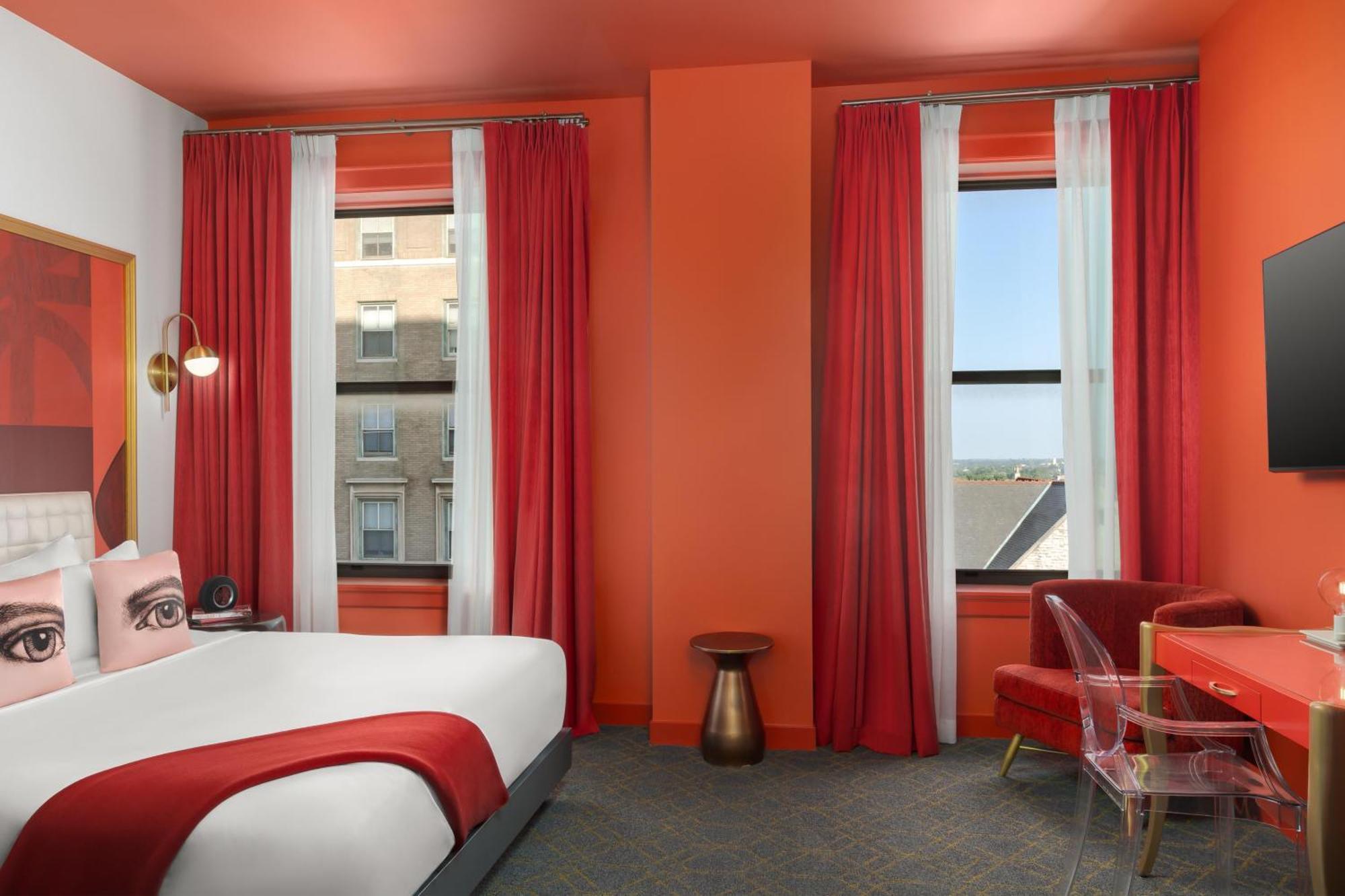Red King Room