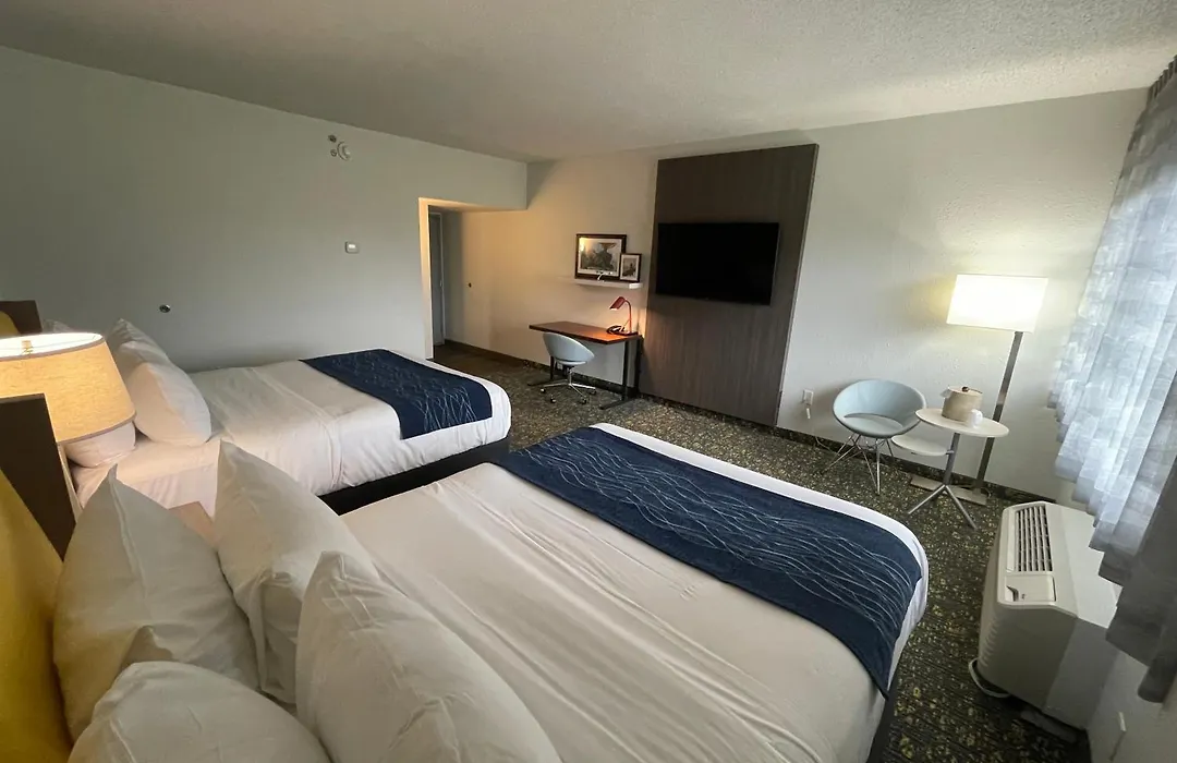 Saint Louis Airport Hotel-1