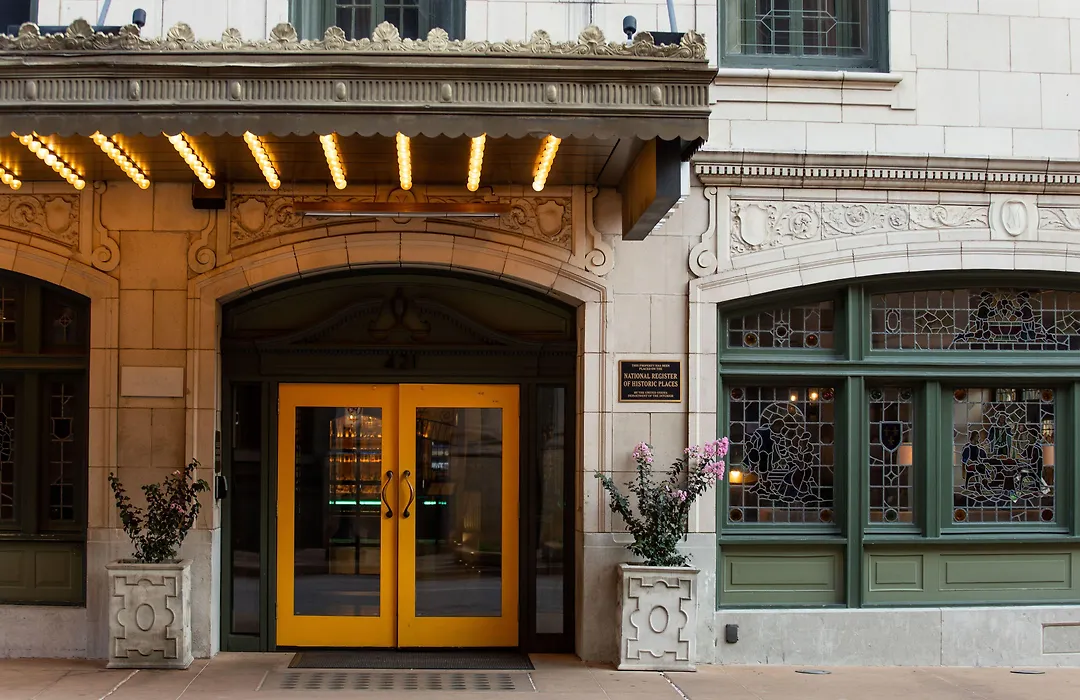 Magnolia Hotel St. Louis, A Tribute Portfolio Hotel-1