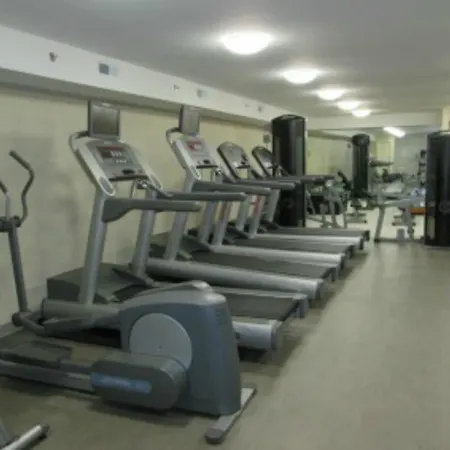 Clayton Plaza Hotel & Extended Stay-3