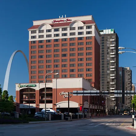 Hampton Inn St Louis- At The Arch-2